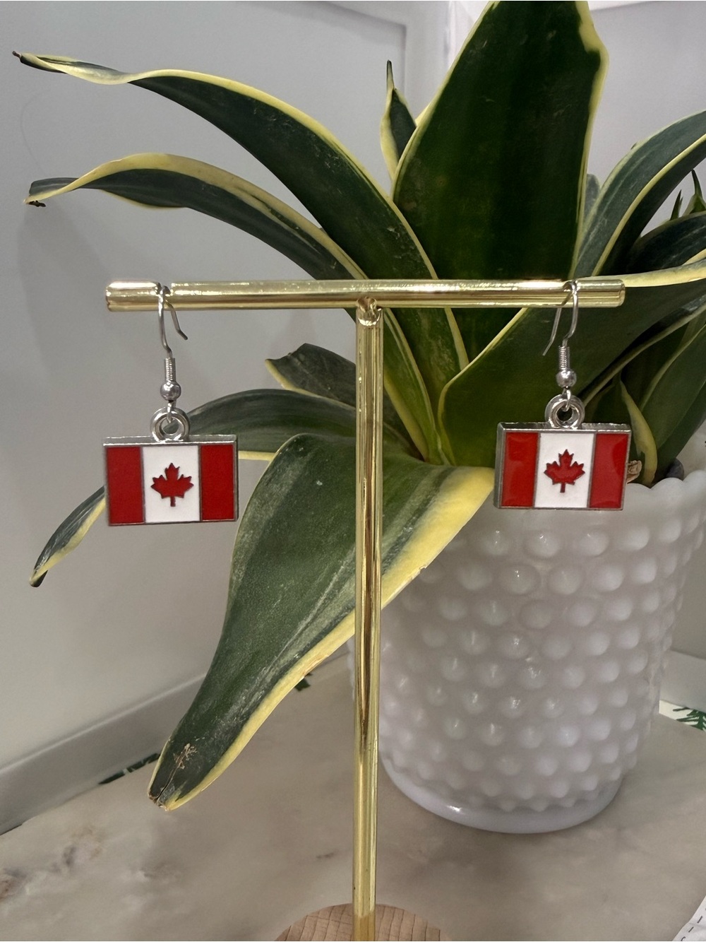 Canadian Flag Dangle Earrings - Red and White Women Jewelry